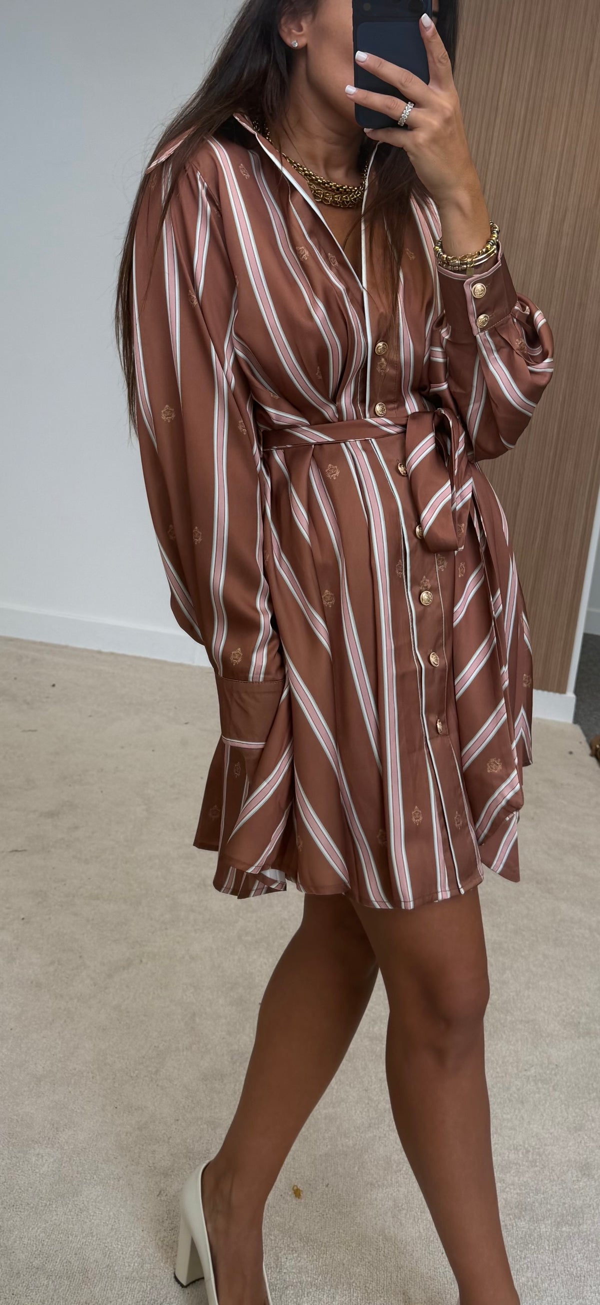 Robe Julia