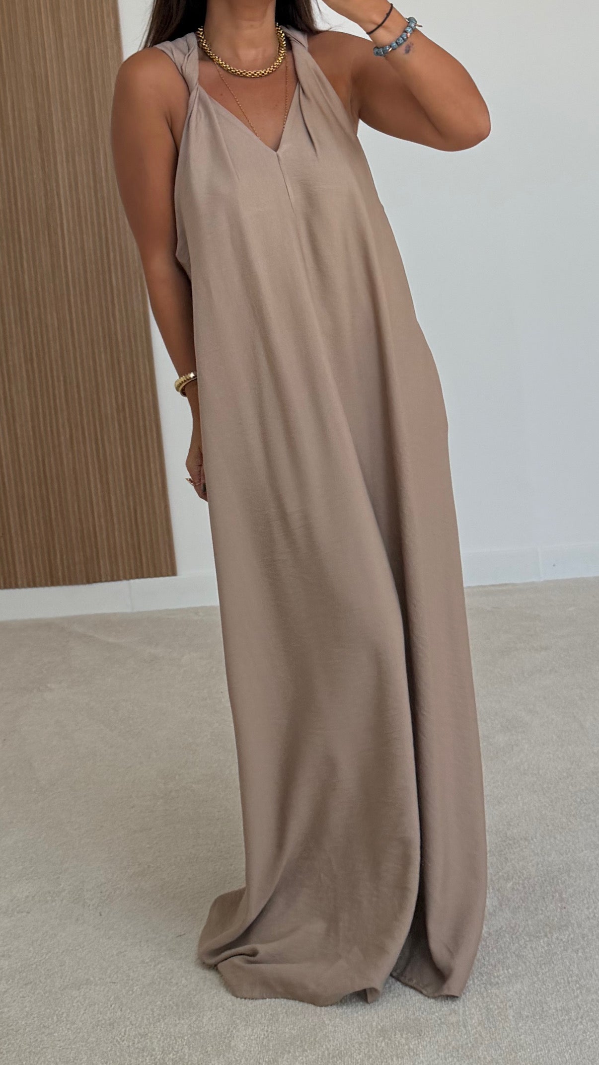 Robe Laury